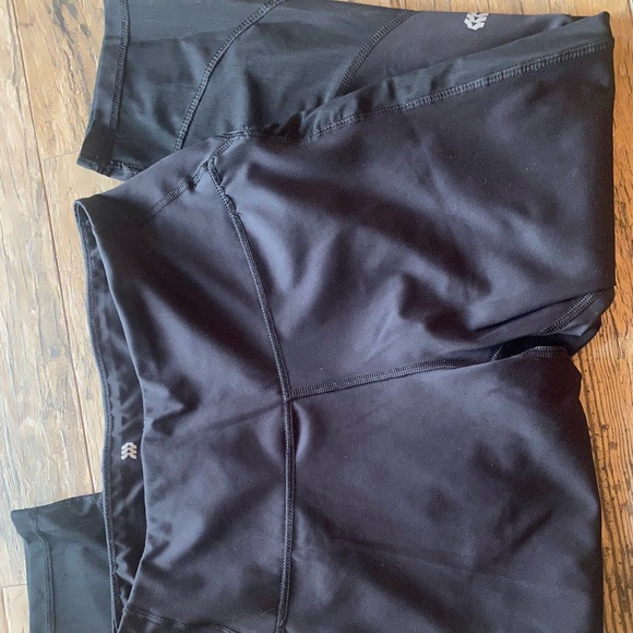 All In Motion Leggings - Picture 5 of 7